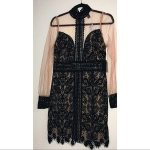 Black/nude lace dress ((( NWT)))